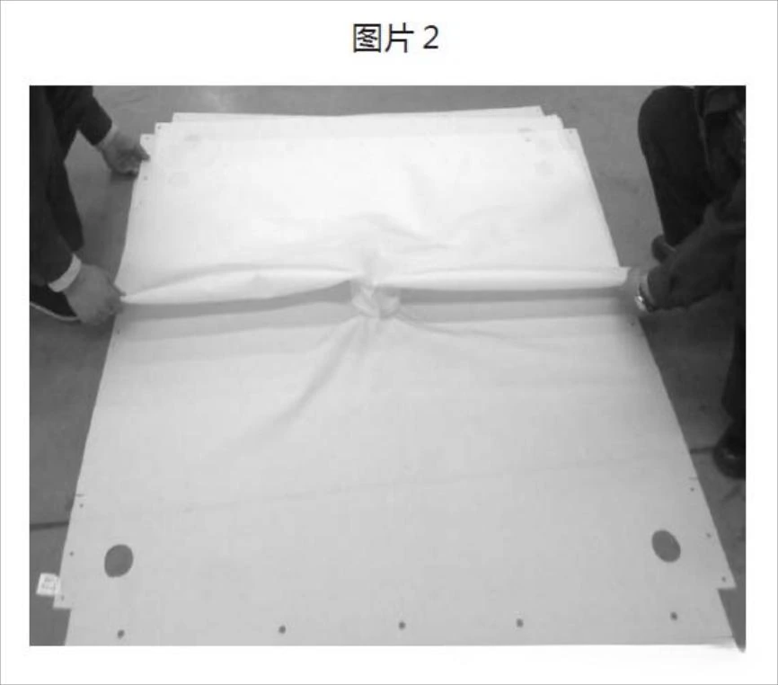 Filter cloth folded during installation