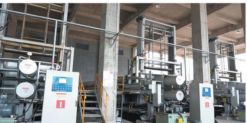 Sludge treatment press installation